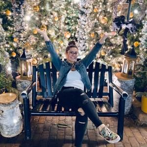 Meet your Posher, Olivia